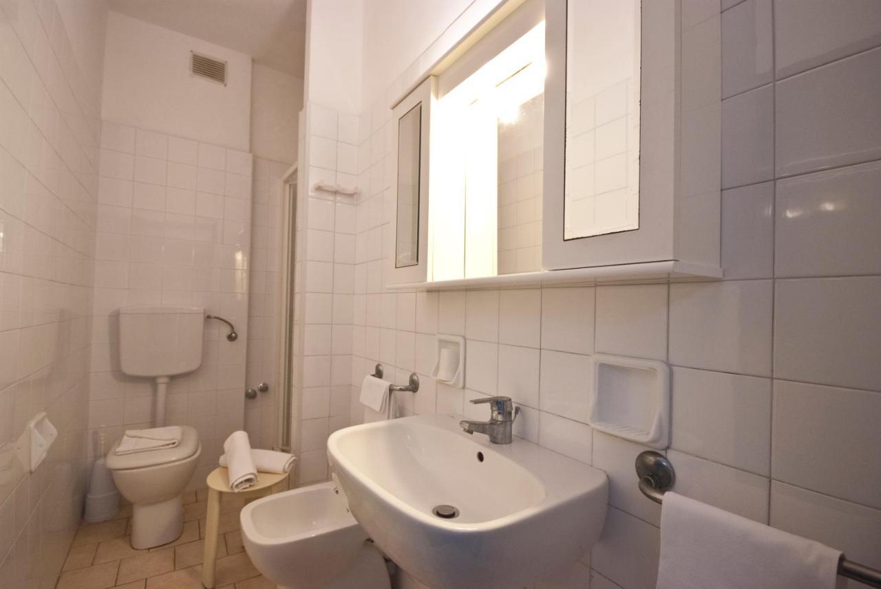 Residence Golfo Della Лакона Екстериор снимка