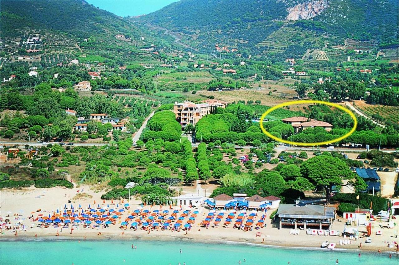Residence Golfo Della Лакона Екстериор снимка